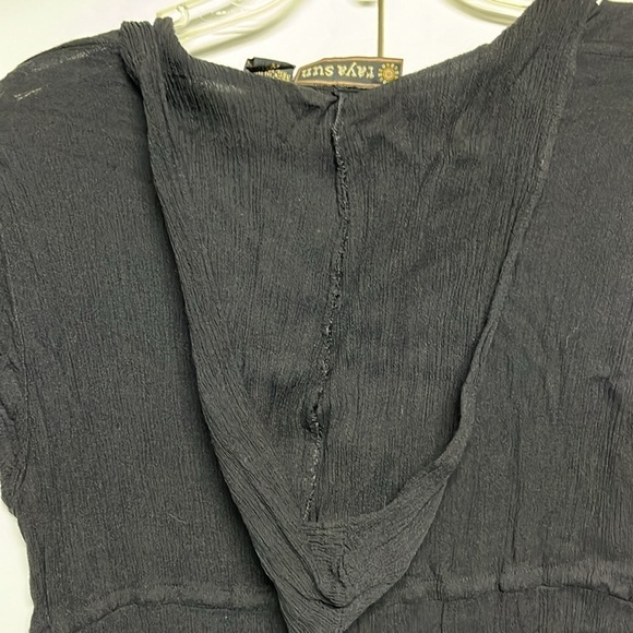 Raya  Sun Cover Up - Picture 7 of 8